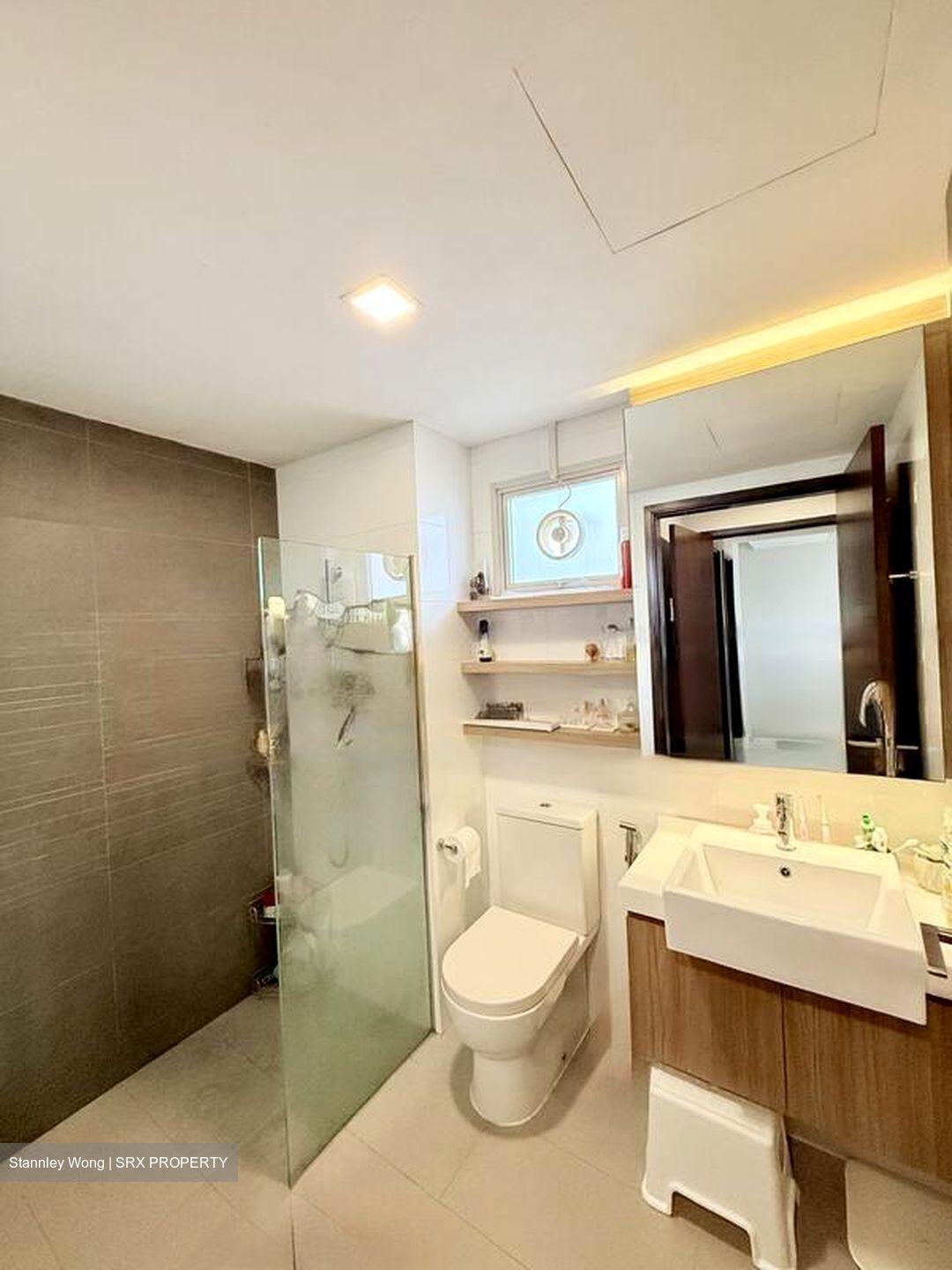 Lake Life (D22), Condominium #484475641